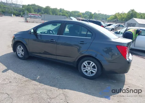 2016 Chevrolet Sonic Lt Auto из США, поврежденный, VIN 1G1JC5SBXG4166836